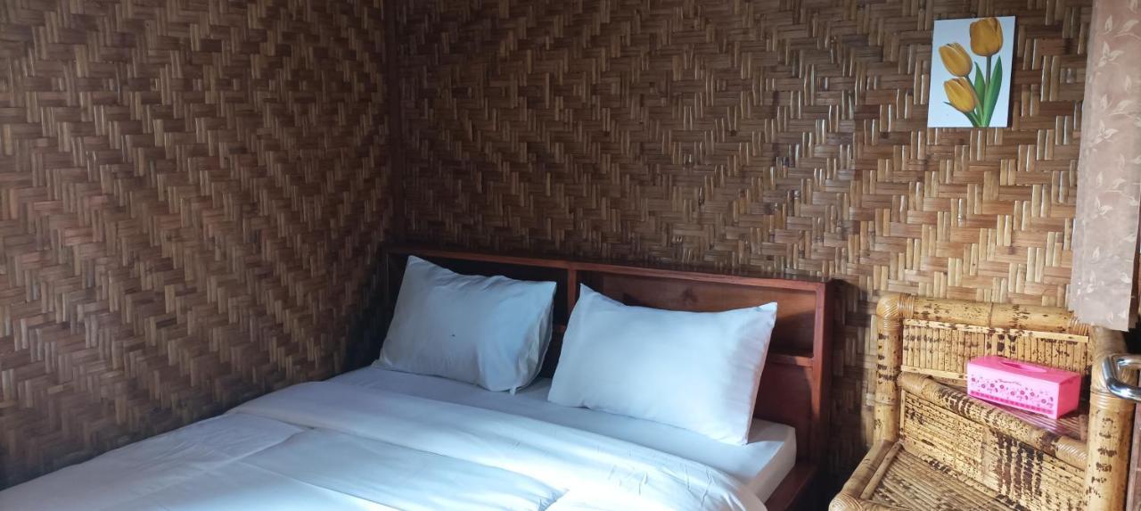 טטבאטו Mysha Guest House-Lombok מראה חיצוני תמונה