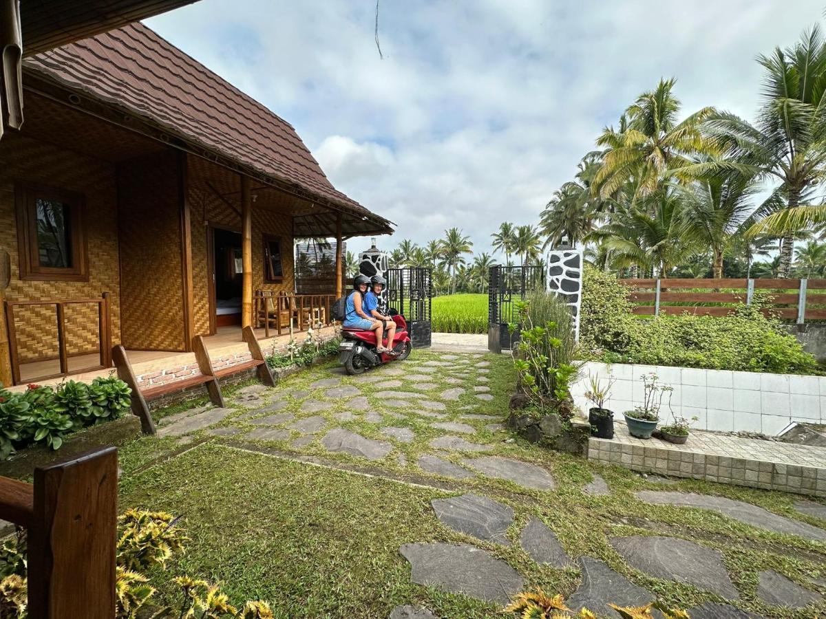 טטבאטו Mysha Guest House-Lombok מראה חיצוני תמונה