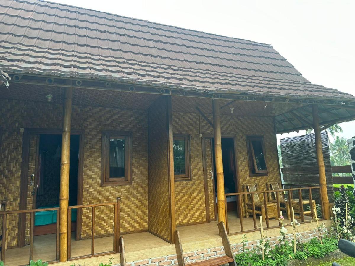 טטבאטו Mysha Guest House-Lombok מראה חיצוני תמונה